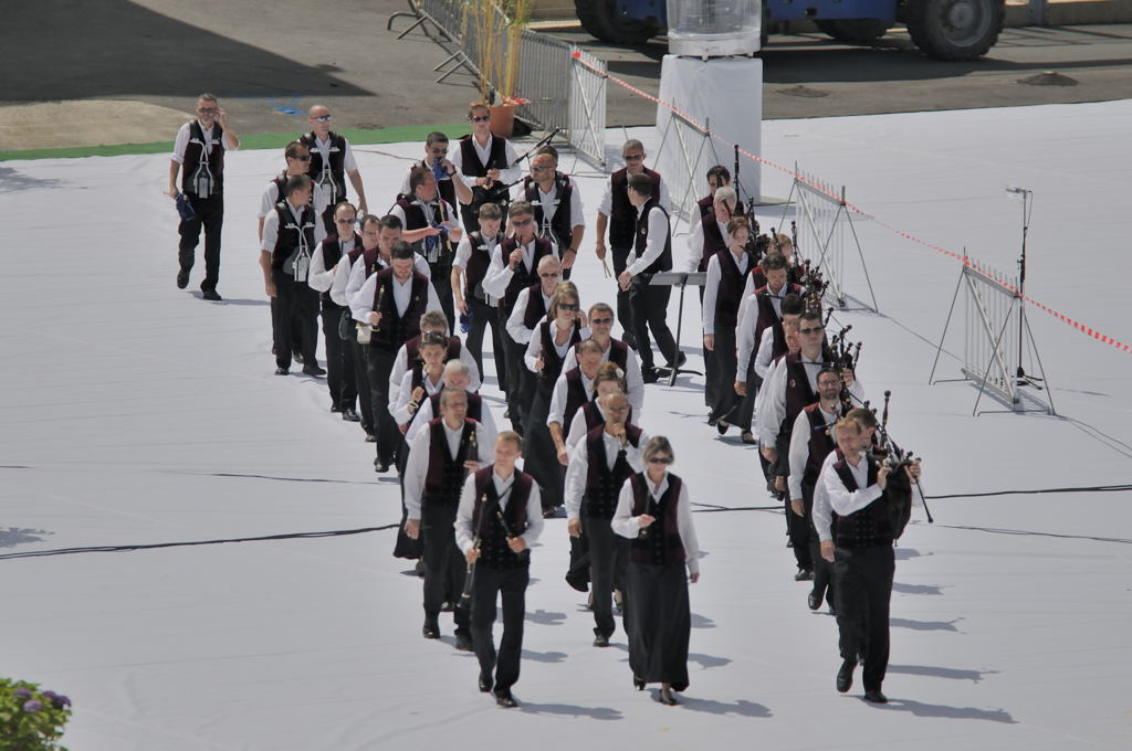 interceltique Lorient 2013-BAGAD de LOCOAL MENDON 002