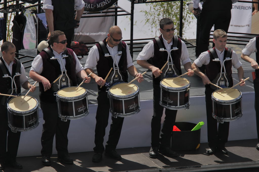 interceltique Lorient 2013-BAGAD de LOCOAL MENDON 006