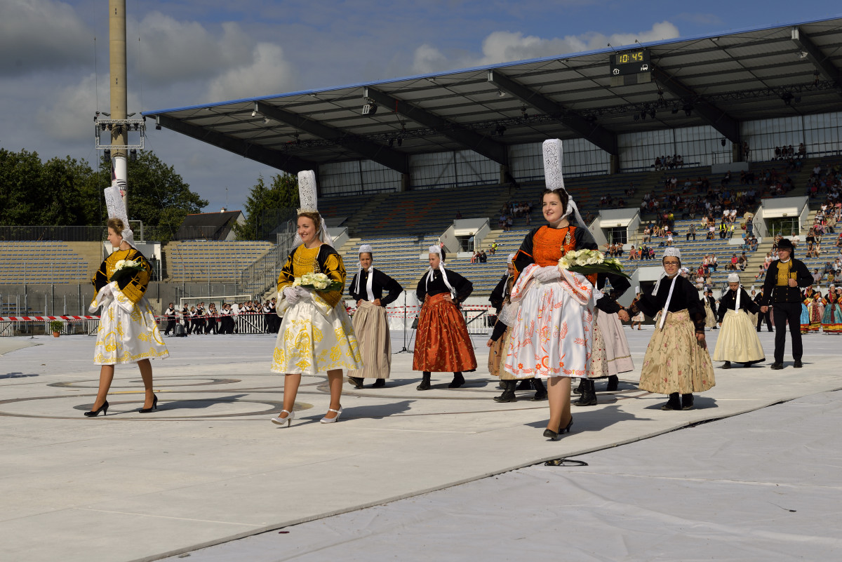 pya-interceltique-2014-parade 33