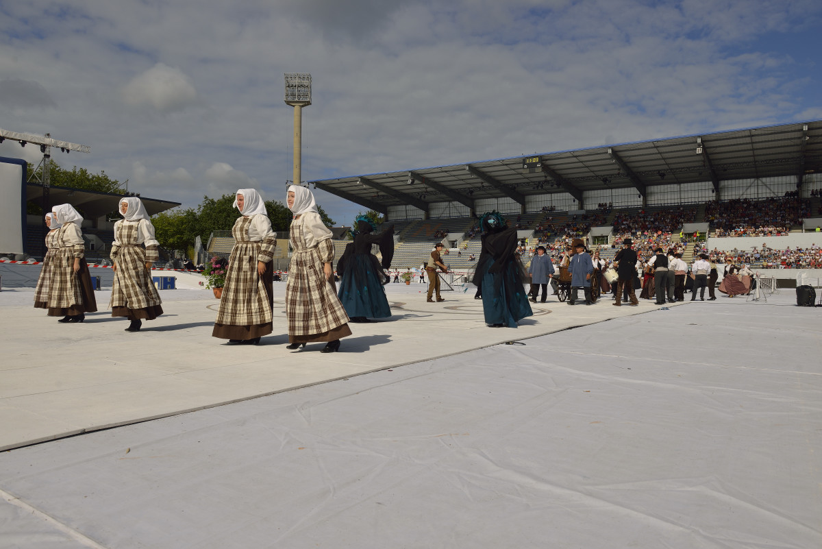 pya-interceltique-2014-parade 47