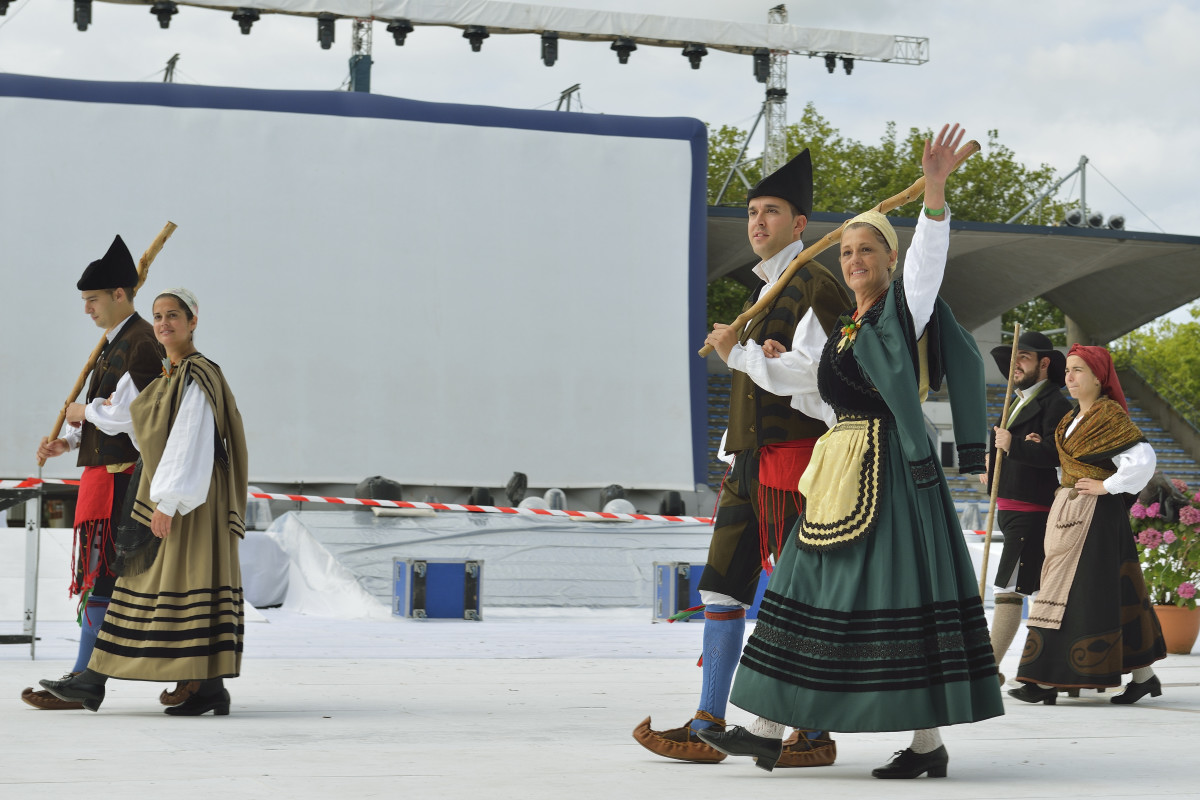 pya-interceltique-2014-parade 66