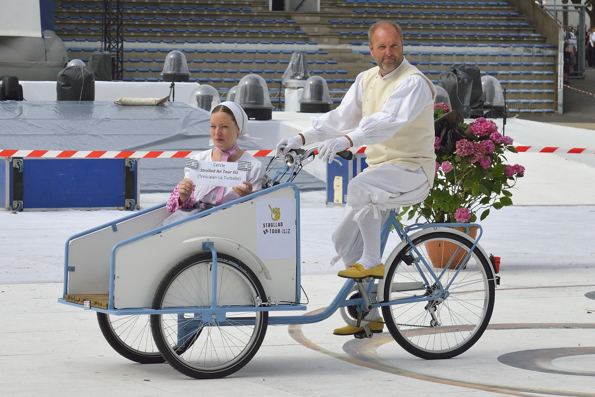 pya-interceltique-2014-parade 84