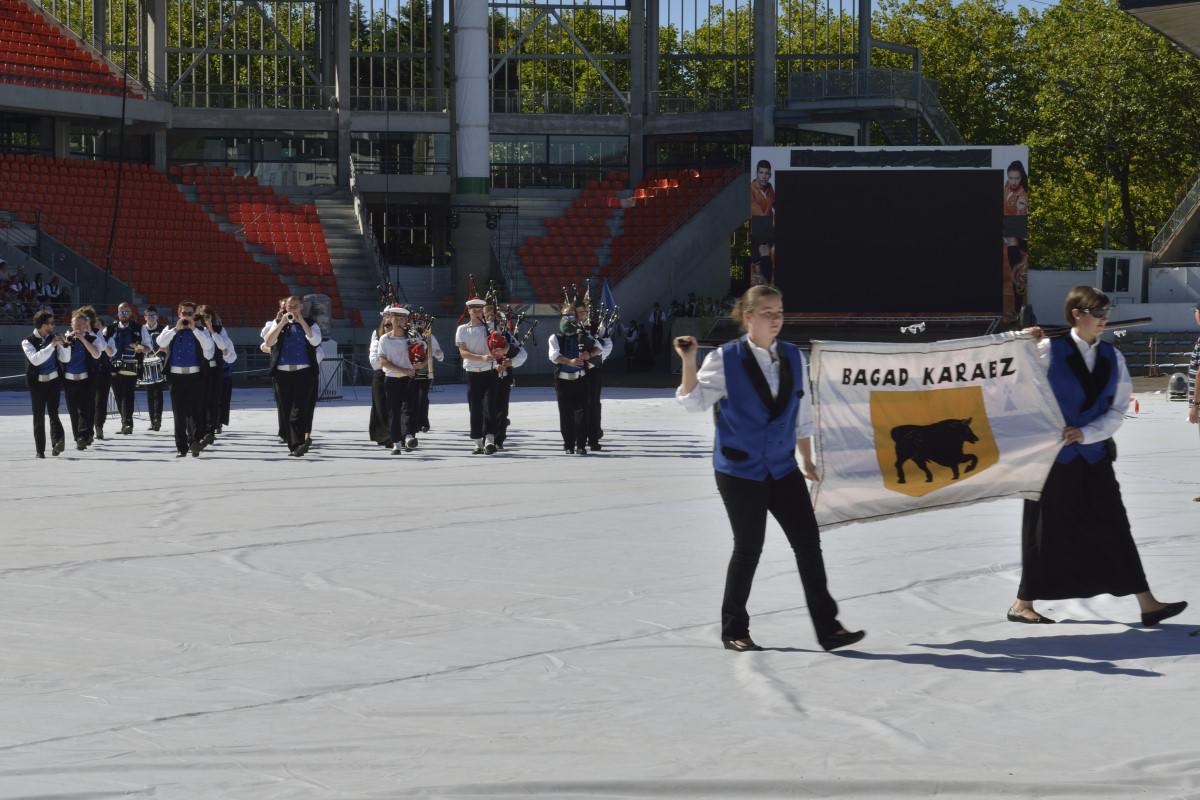 interceltique-2015-056-Bagad Karaez de Carhaix
