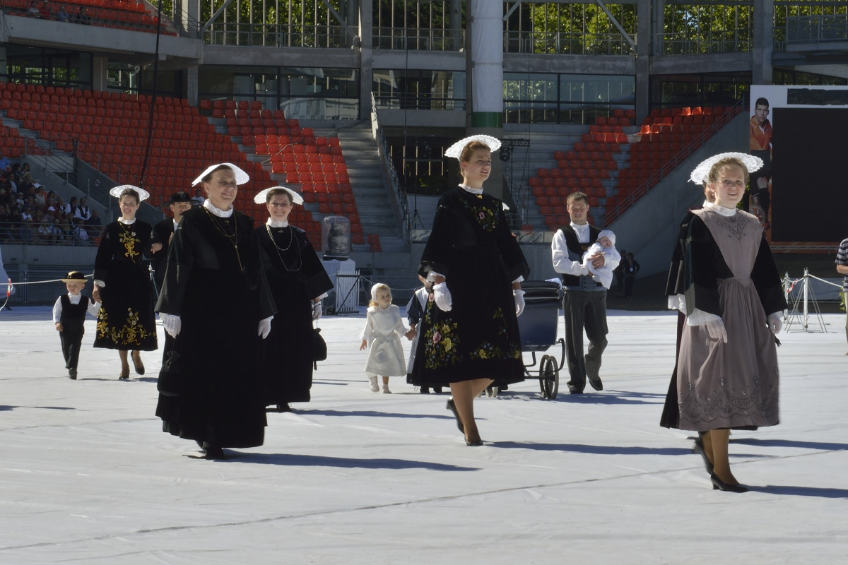 interceltique-2015-072-cercle Bugale An Oriant Lorient