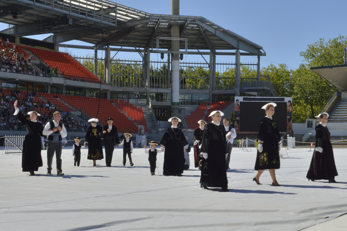 interceltique-2015-073-cercle Bugale An Oriant Lorient