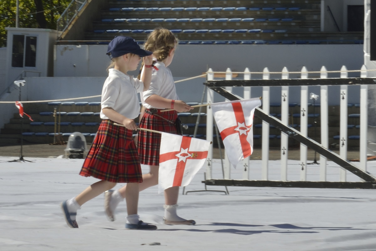 interceltique-2015-083-Derryclavin Pipe Band Irlande