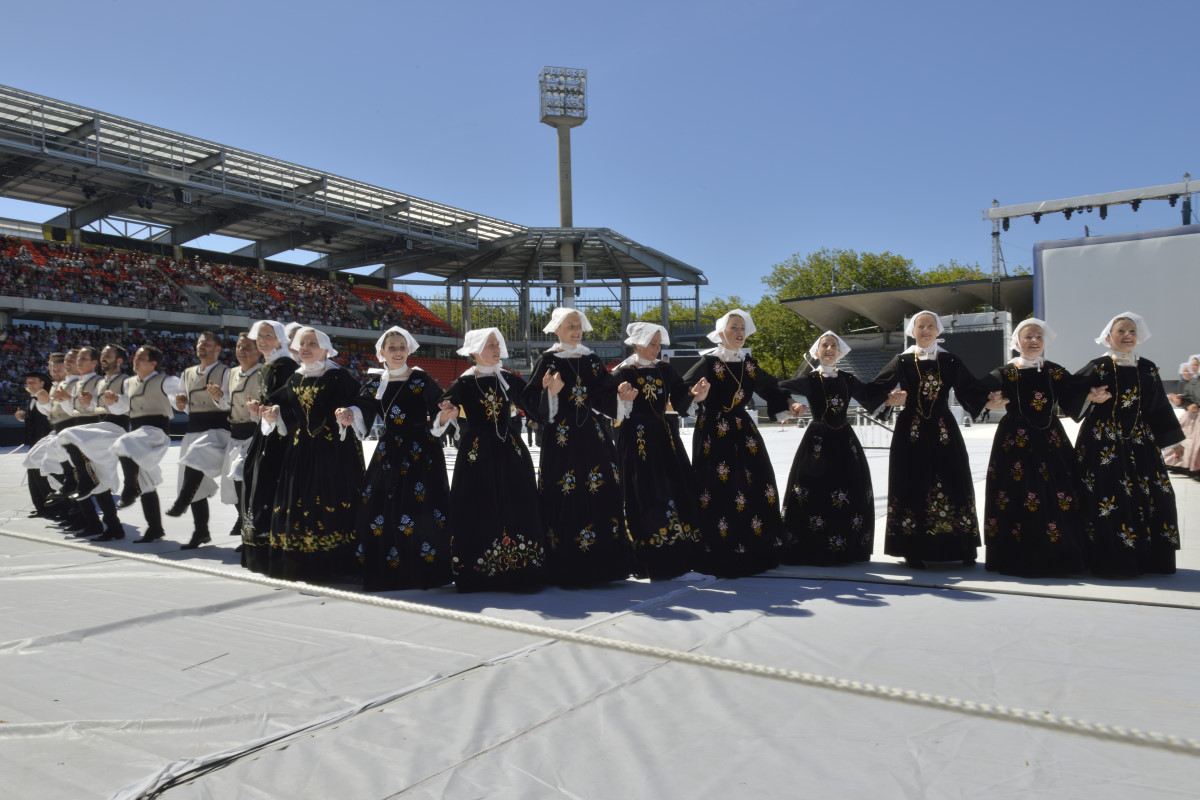 interceltique-2015-116-Kevrenn Alre Auray
