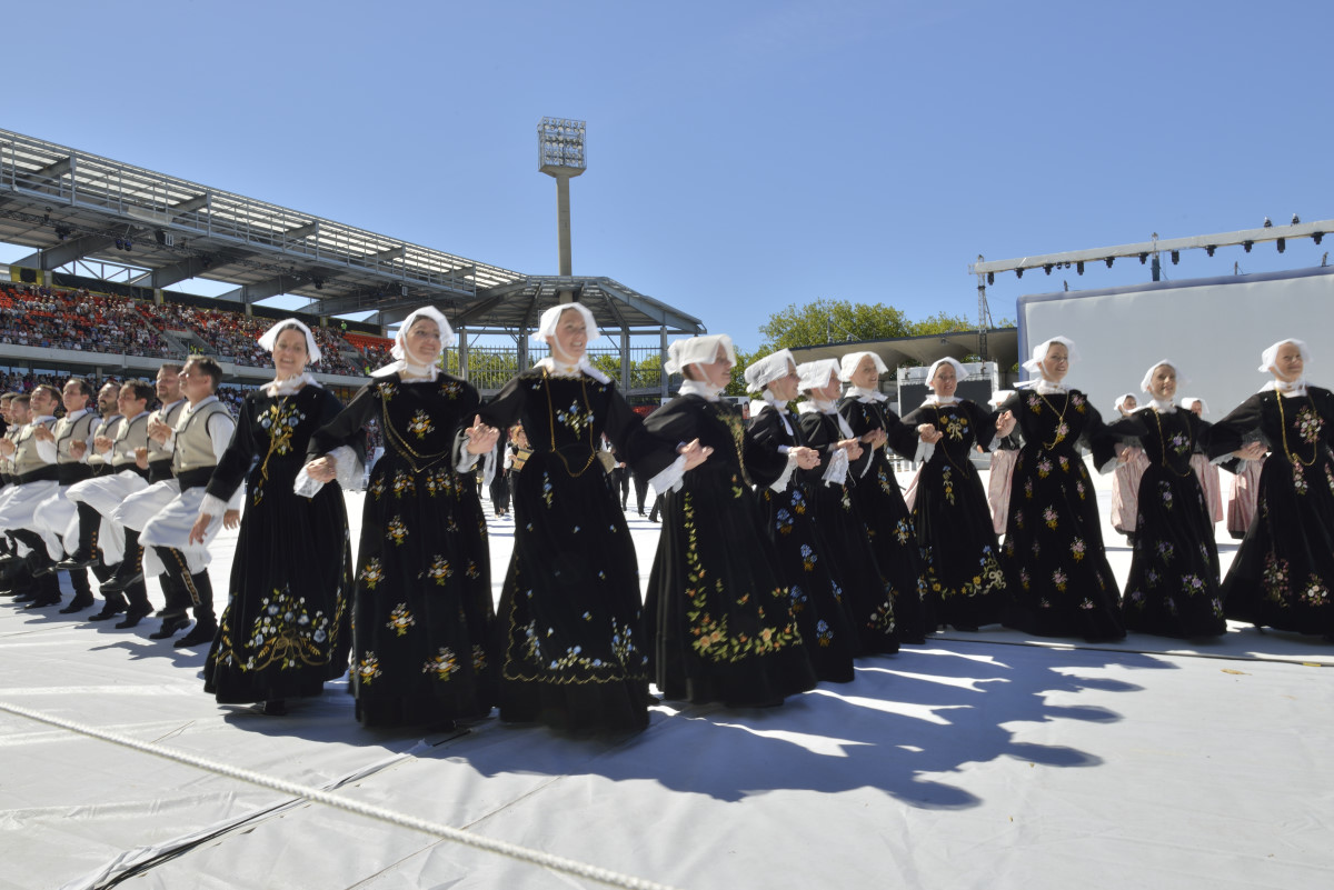 interceltique-2015-117-Kevrenn Alre Auray