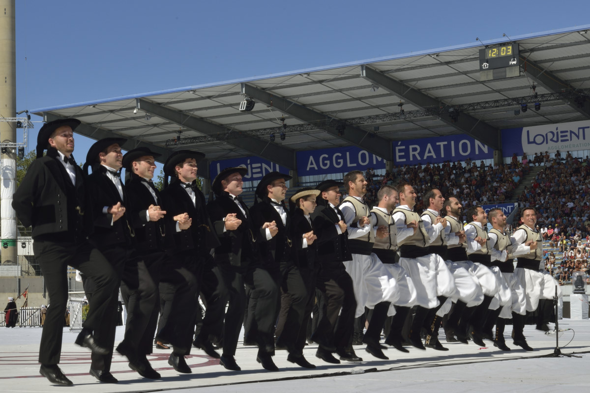 interceltique-2015-122-Kevrenn Alre Auray