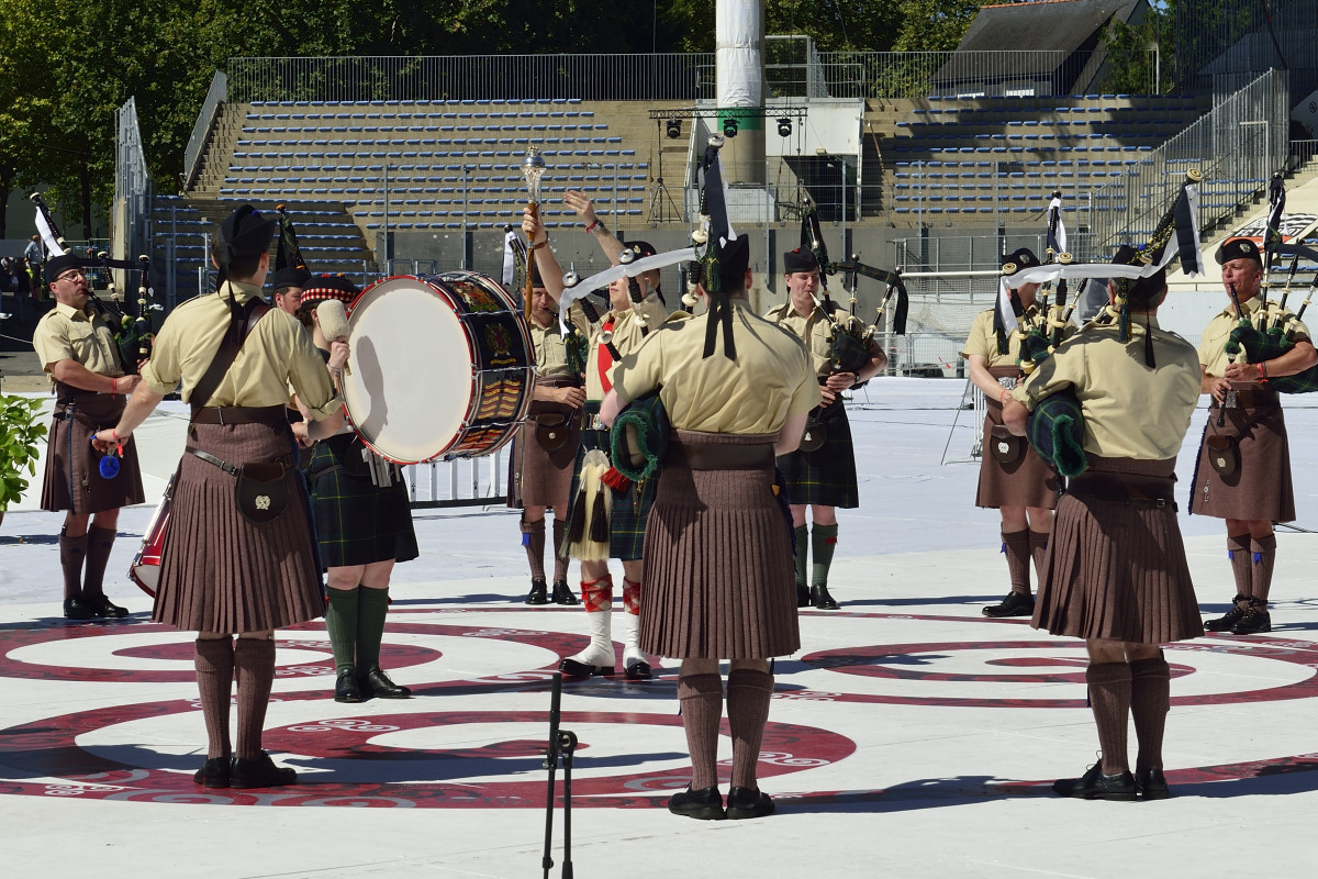 interceltique-2015-134-London Scottish Pipe Band Ecosse
