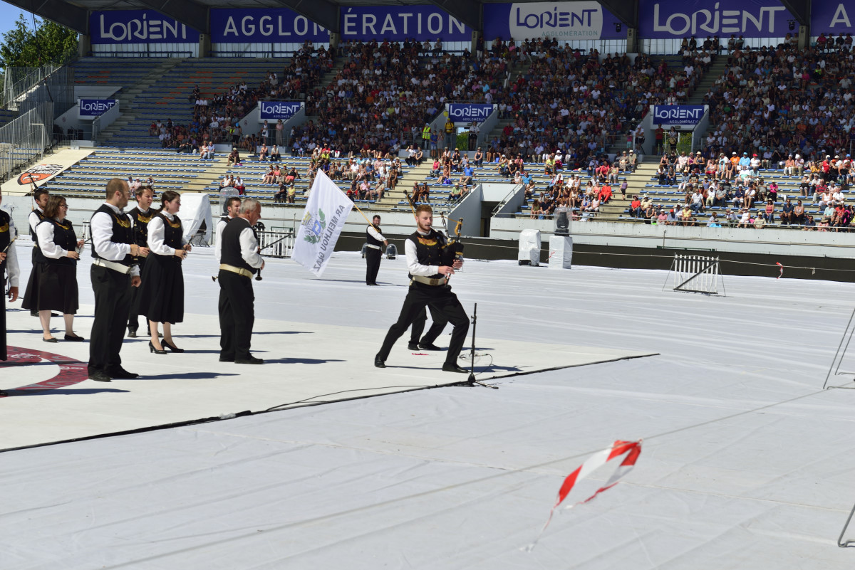 interceltique-2015-167-Bagad Ar Meilhou Glaz Quimper