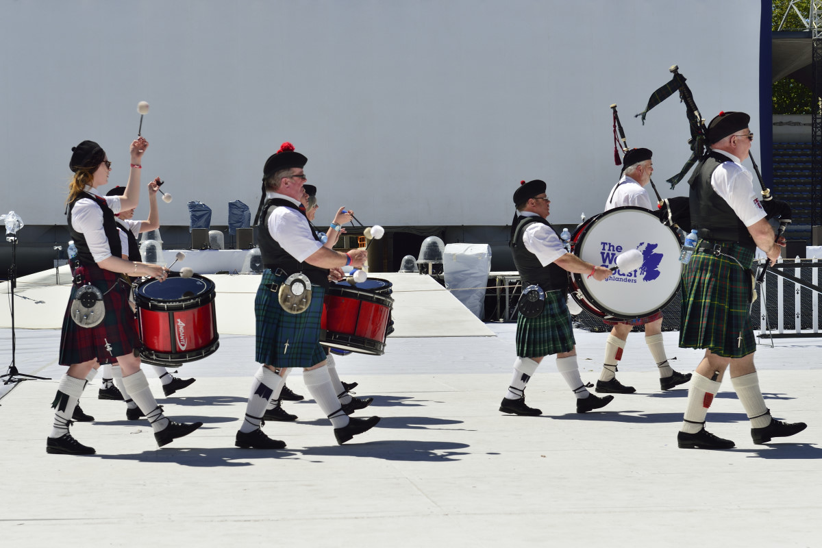 interceltique-2015-237-West Coast Hightlanders Pipe Band Ecosse