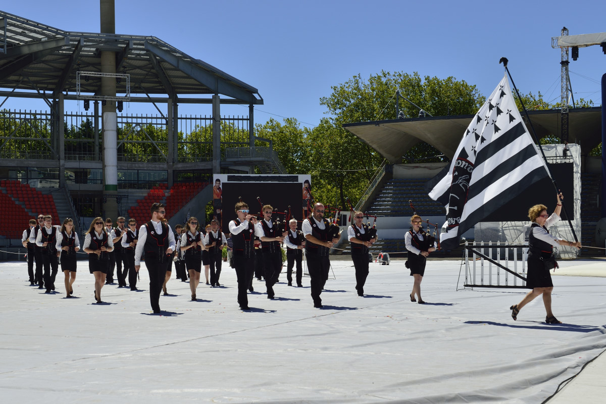 interceltique-2015-248-Bagad Hiziv Bro Henbont Hennebont