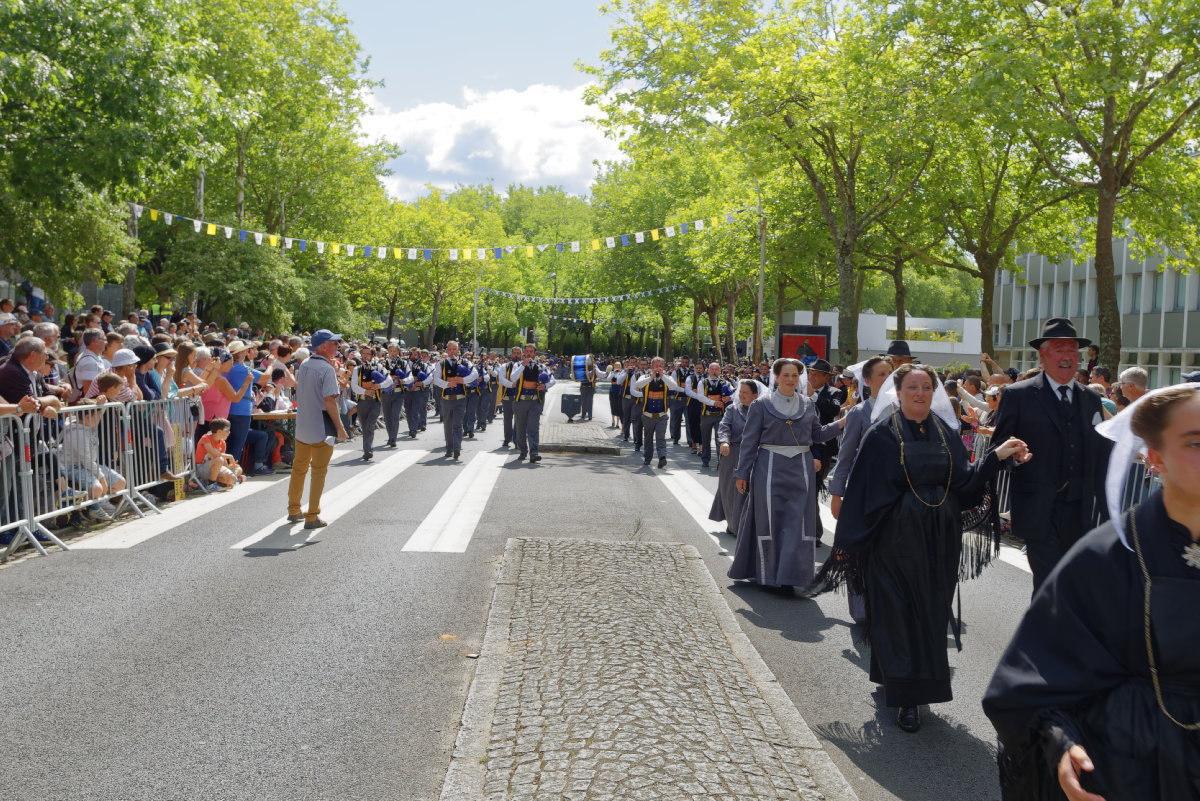 interceltique de Lorient 2017-PA20744 Cercle Ar Skewell de Perros-Guirec