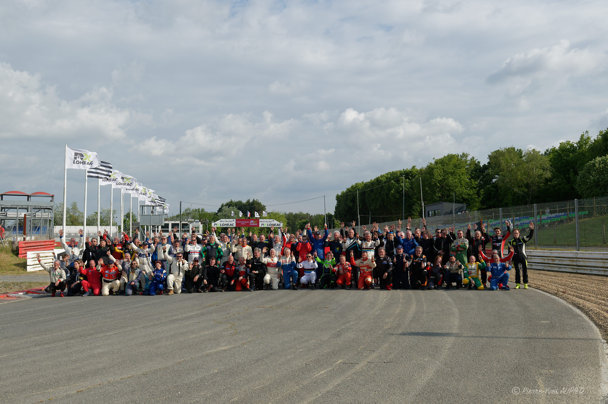 Lohéac Legend Festival - Photo de groupe des pilotes 2023-21879