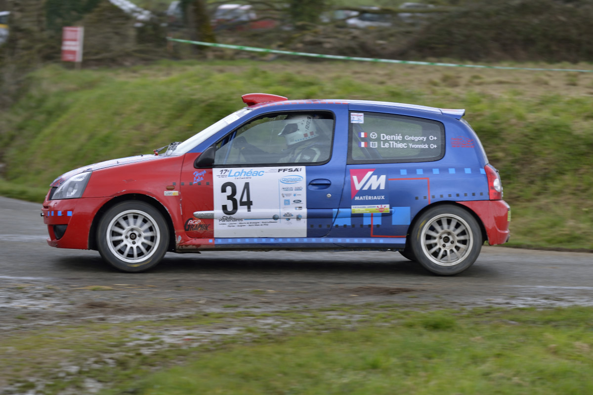 rallye-du-pays-de-Lohéac-2016 numero 34-Gregory DENIE-Yvonnick LE THIEC-RENAULT Clio Ragnotti-FN-3 PA15716.jpg