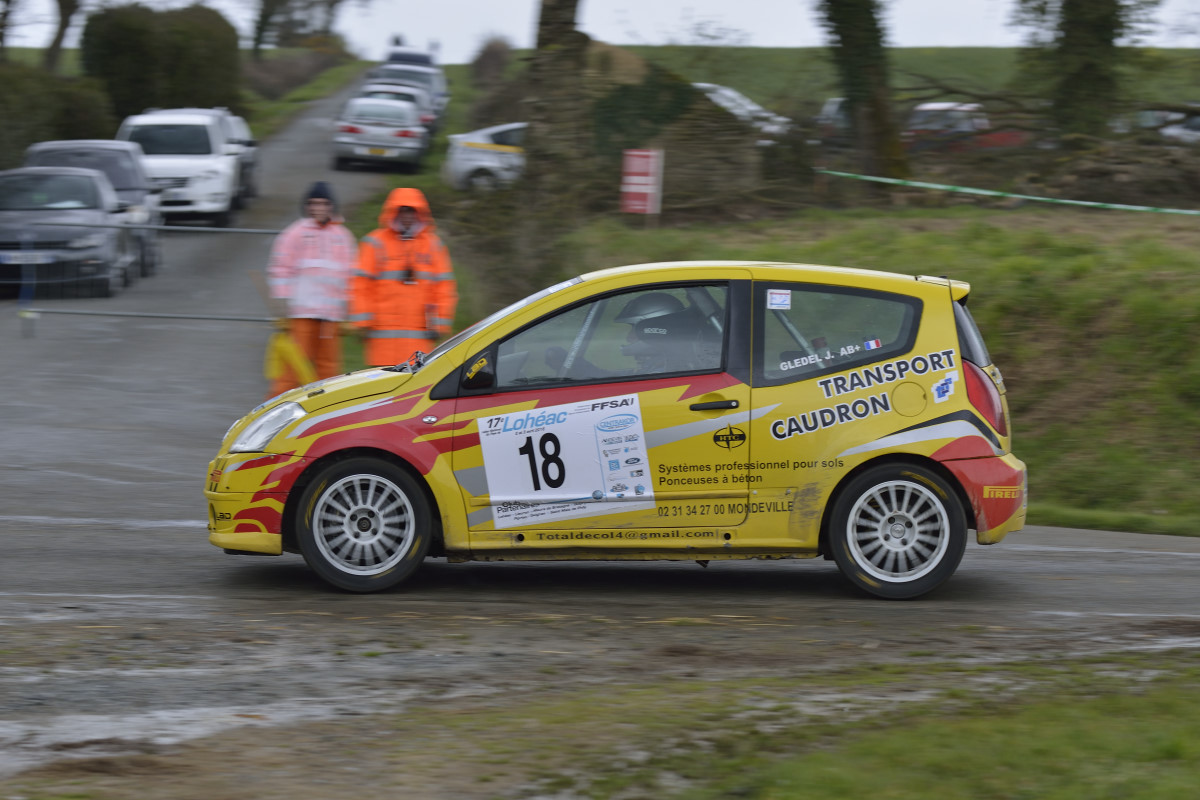 rallye-du-pays-de-Lohéac-2016 numero 18-Joel GLEDEL-Guilhem GLEDEL-CITROEN C2 R2-R-R2 PA15720.jpg