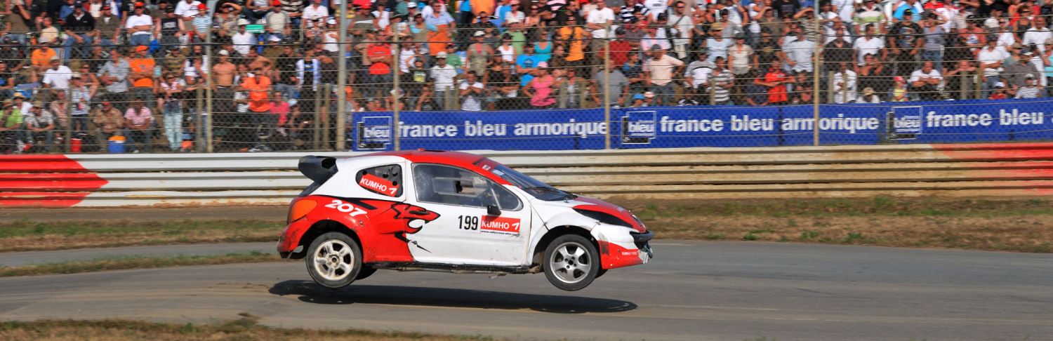 Lohéac-2009-Peugeot-199