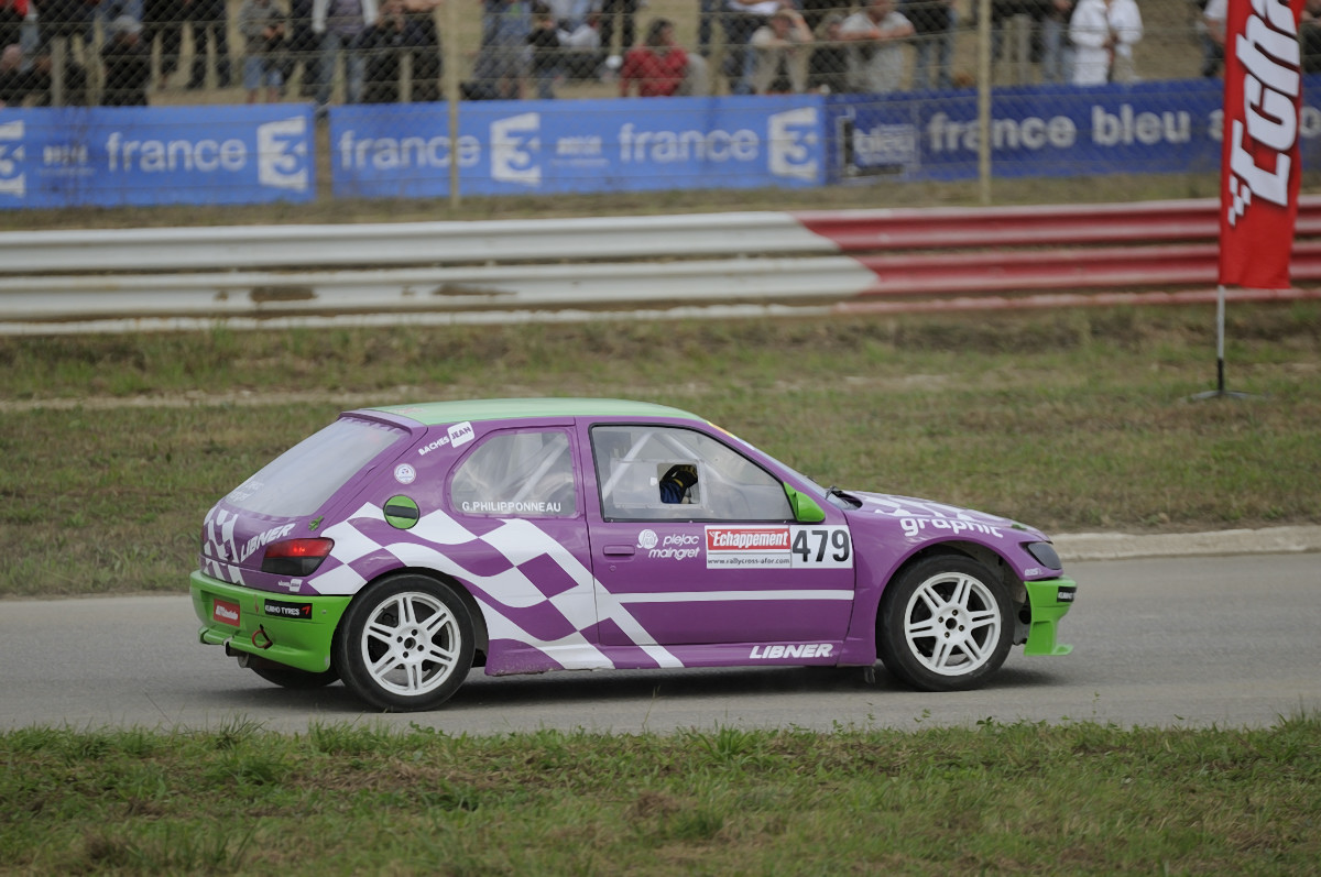 Lohéac 2012 - PHILIPPONNEAU Gilbert - PYA0520