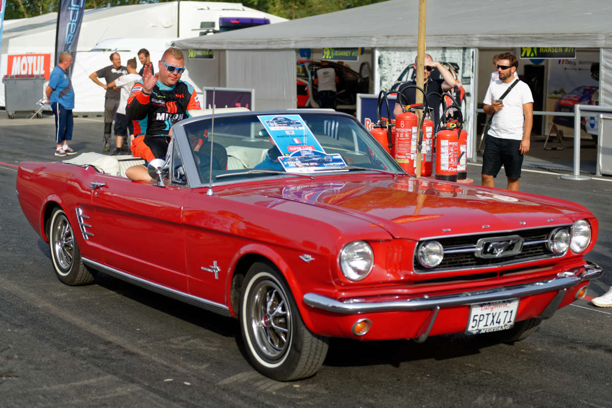 Rallycross de Lohéac 2016 - Parade-des-pilotes-vendredi PA02045