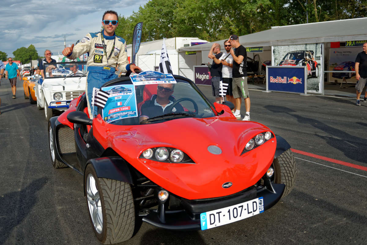 Rallycross de Lohéac 2016 - Parade-des-pilotes-vendredi PA02049