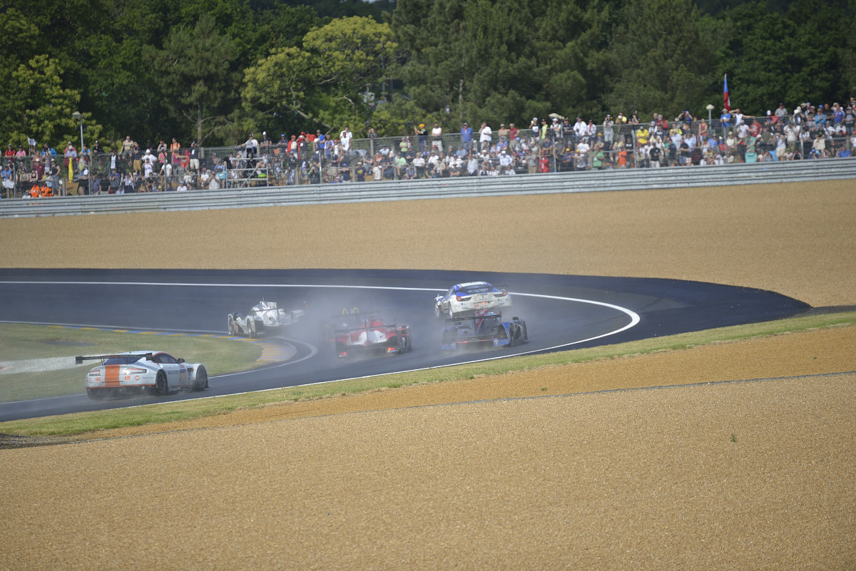 24H-Le-Mans-2014-100