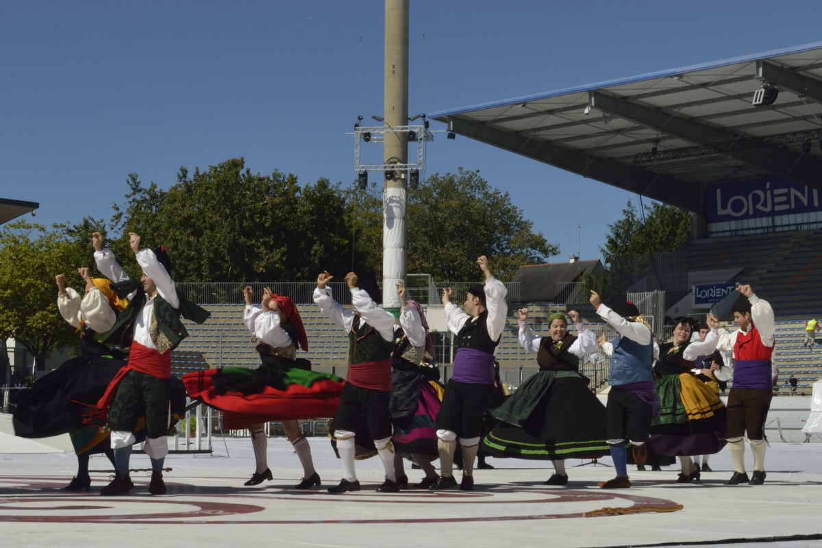 interceltique-2015-107-Grupo de baile Filandon Asturies